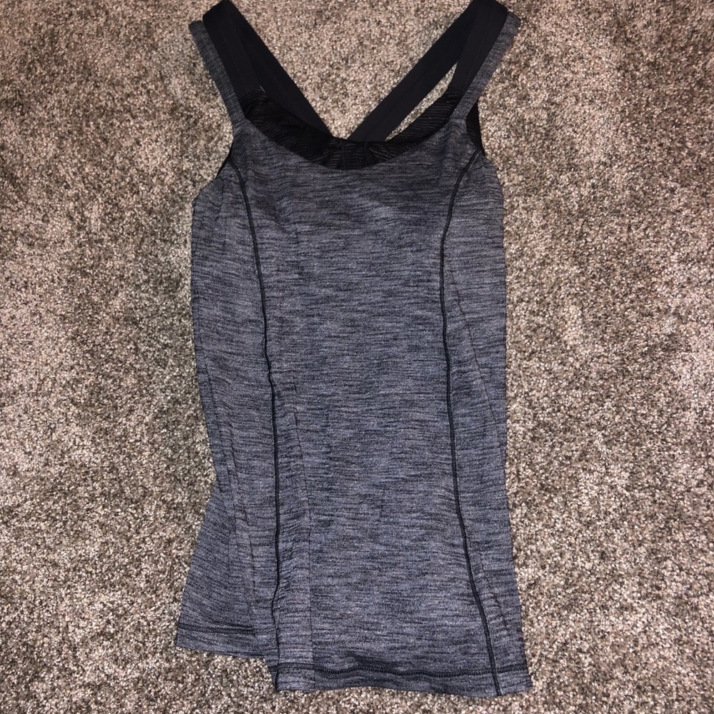 Grey lululemon tank with black built in bra